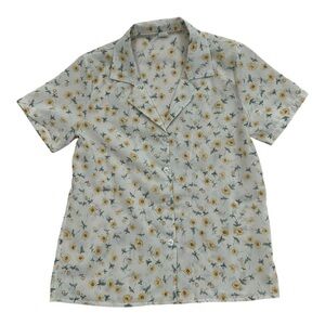 White Floral Button-Up Shirt - Women’s Size Medium